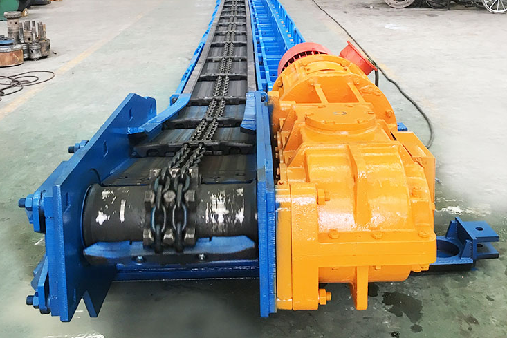 刮板輸送機(jī)